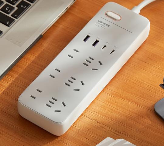 618淘到一款好用排插，绿联65W快充排插，充电安全又迅速