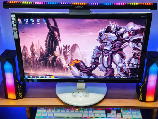 RGB拾音律动,防蓝光更护眼,LYMAX徕美视电脑屏幕挂灯值得拥有