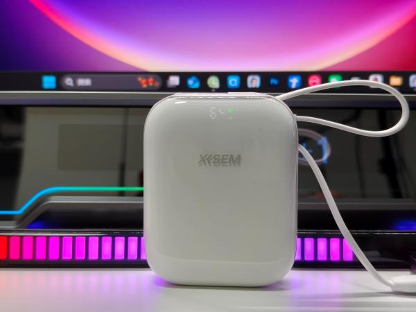 西圣PB-S自带线充电宝，安全快充与极致便携的完美融合