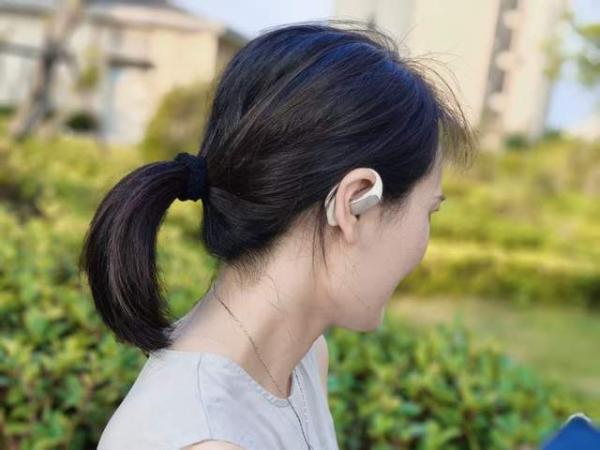 把佩戴痛点全解决:南卡OE Wing才是开放式耳机新天花板