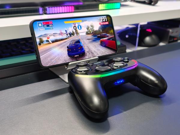 百元价位天花板，西圣GC1游戏手柄带来旗舰级体验