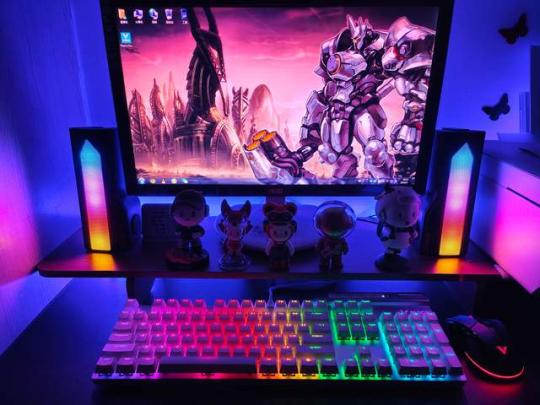 雷柏V700DIY,104键可编程RGB机械键盘