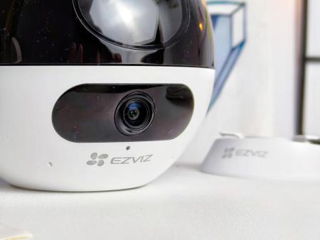 360全景智能联动,400W+400W万双镜头!萤石C7双摄云台摄像机给足你安全感