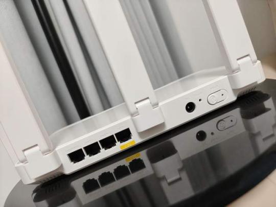 WiFi7信号更强，游戏更快，锐捷雪豹BE50电竞路由器遥遥领先
