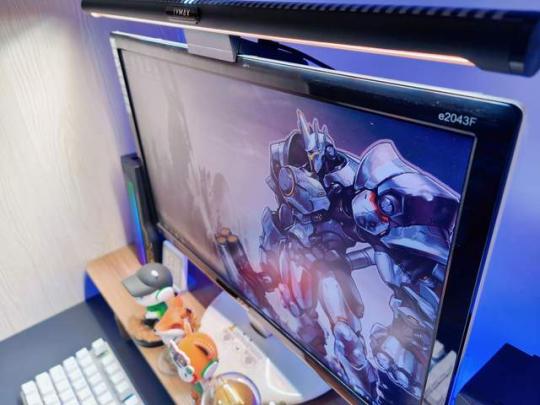 RGB拾音律动,防蓝光更护眼,LYMAX徕美视电脑屏幕挂灯值得拥有