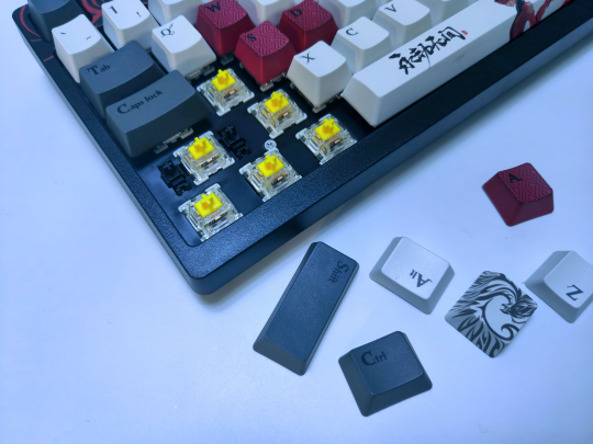 血手幽灵S98永劫无间联名款机械键盘，尽享沉浸式游戏体验