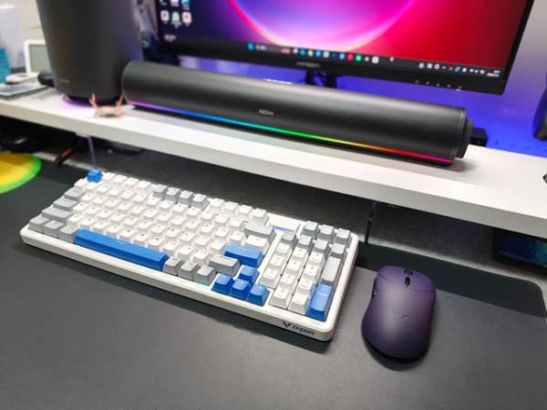 雷柏VT9 MAX &amp; V700DIY-98长续航版：电竞与办公的最强续航键鼠套装