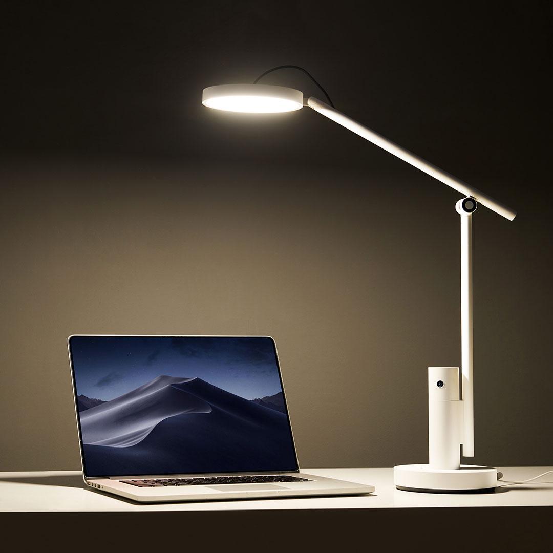 Lámpara de escritorio Xiaomi con cámara y micrófono - Xiaomi News